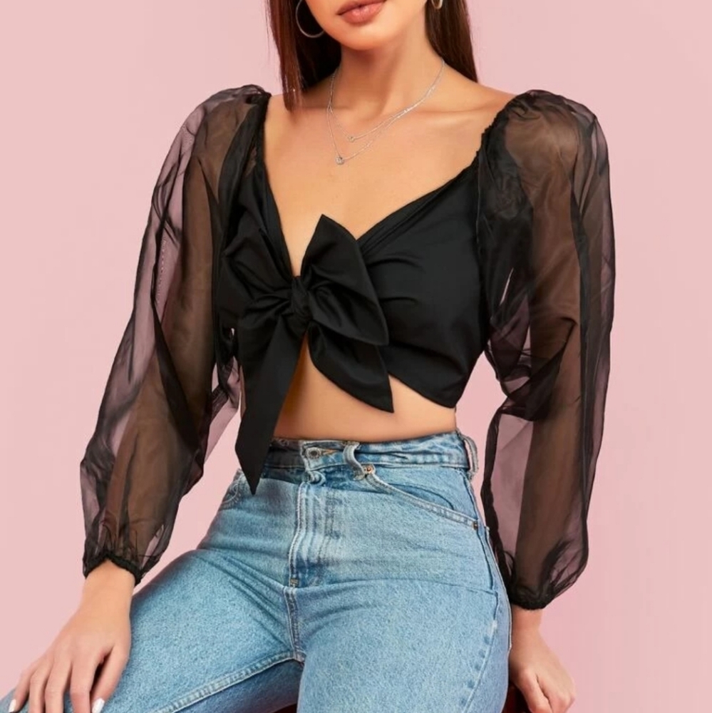 Black Front tie crop top